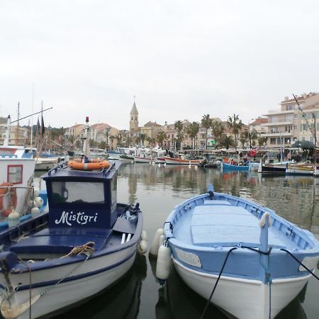 Les Romarins Appartement Climatise La Seyne-sur-Mer Kültér fotó